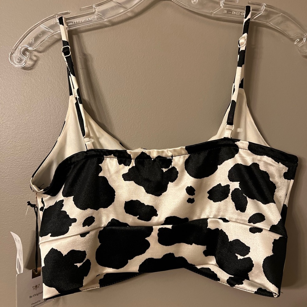 Cow Print Rouched Crop Top - Picture 3 of 4